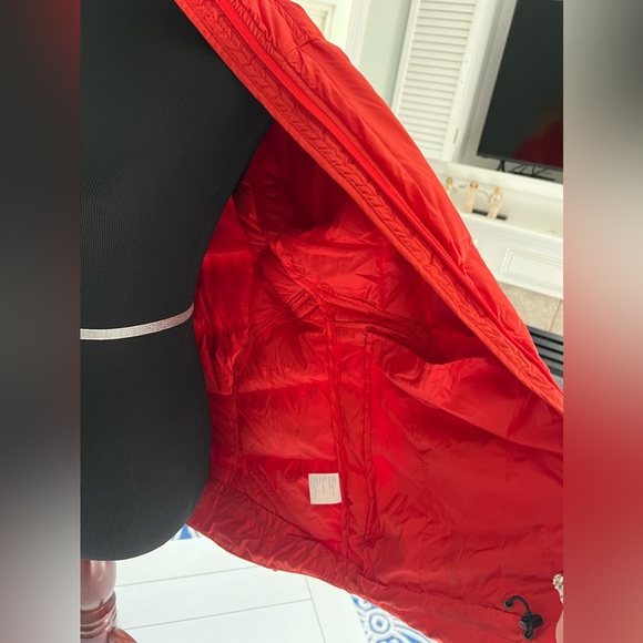 Nau Women’s Large Down Jacket in Orange - Picture 6 of 9